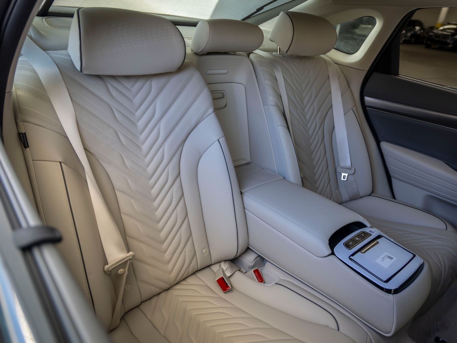 2027 Genesis G80 2.5T Sport Prestige