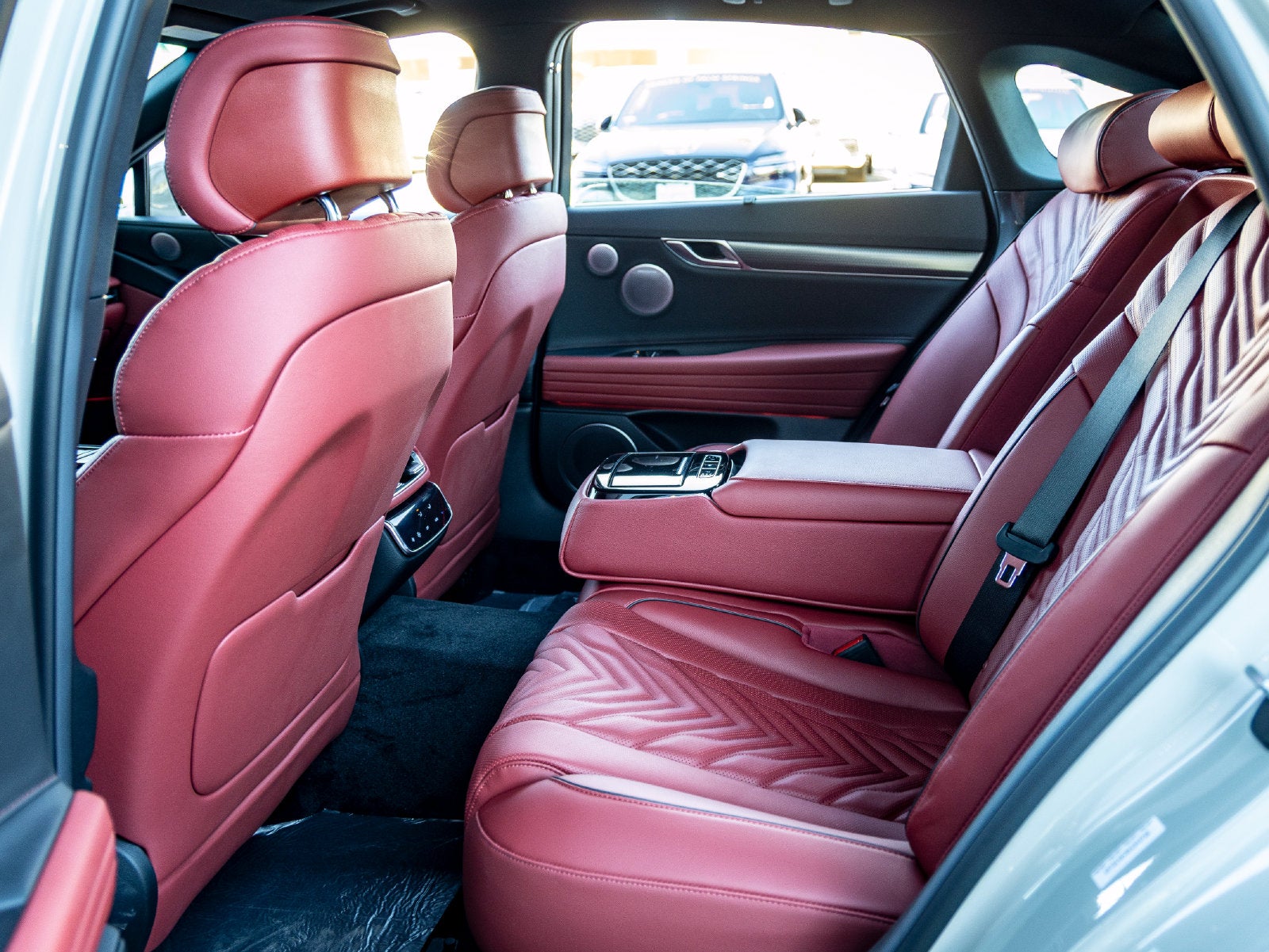 2027 Genesis G80 2.5T Sport Prestige