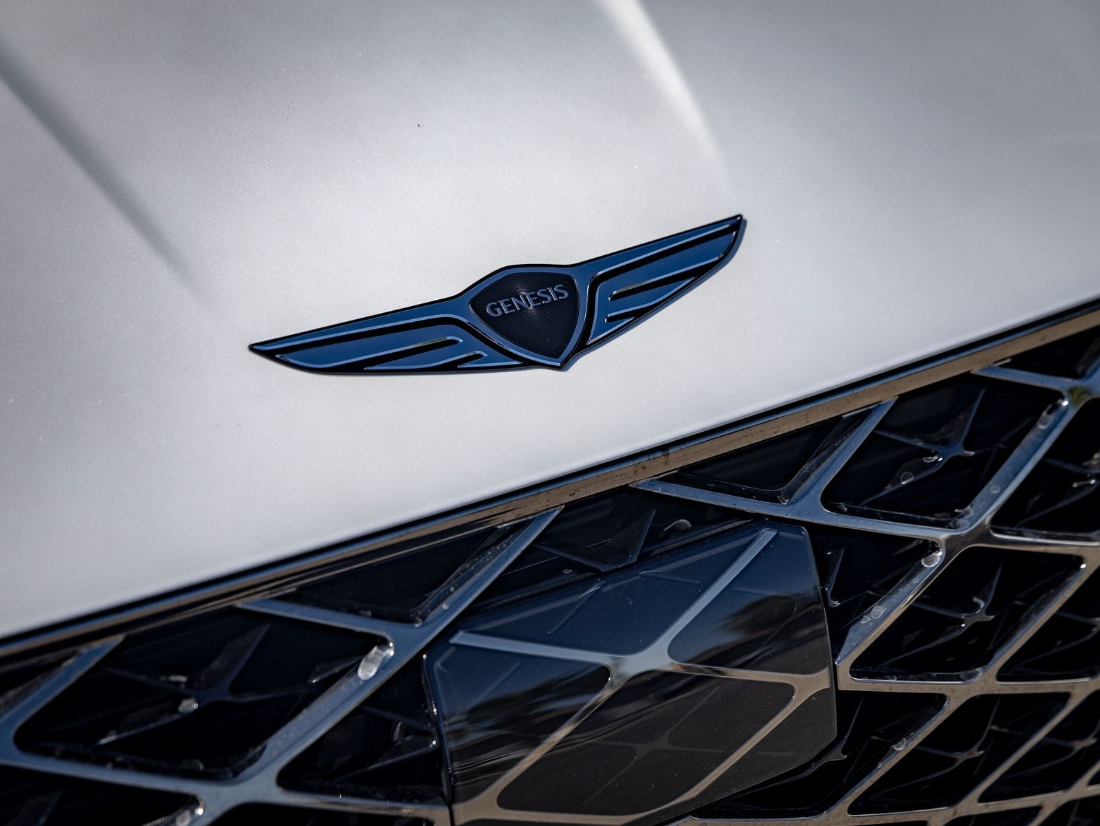 2027 Genesis G80 2.5T Sport Prestige