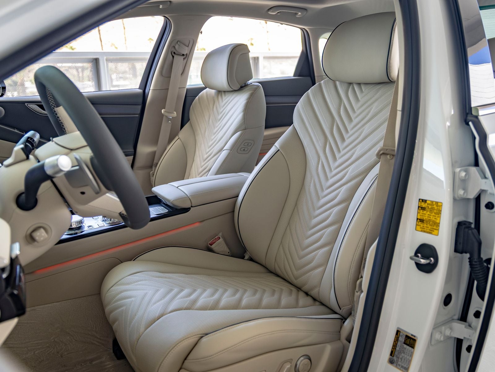 2027 Genesis G80 2.5T Sport Prestige