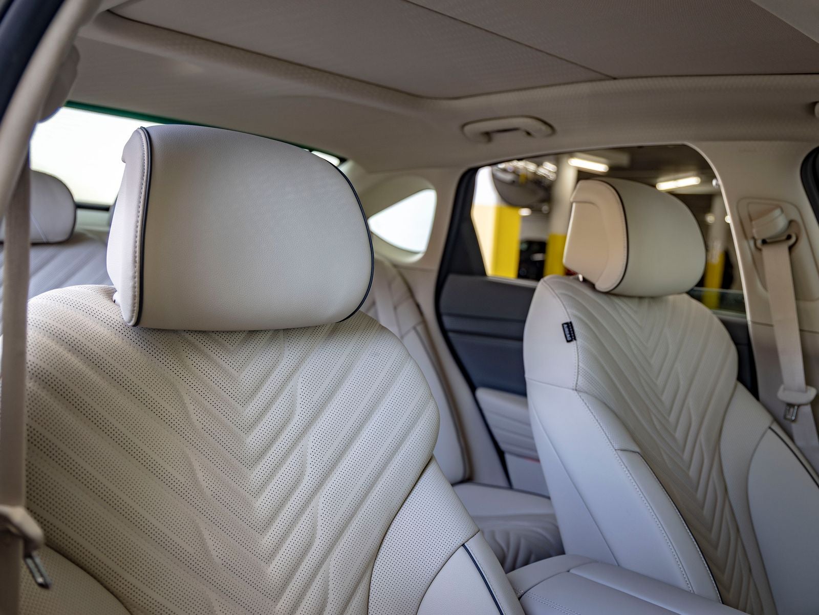2027 Genesis G80 2.5T Sport Prestige