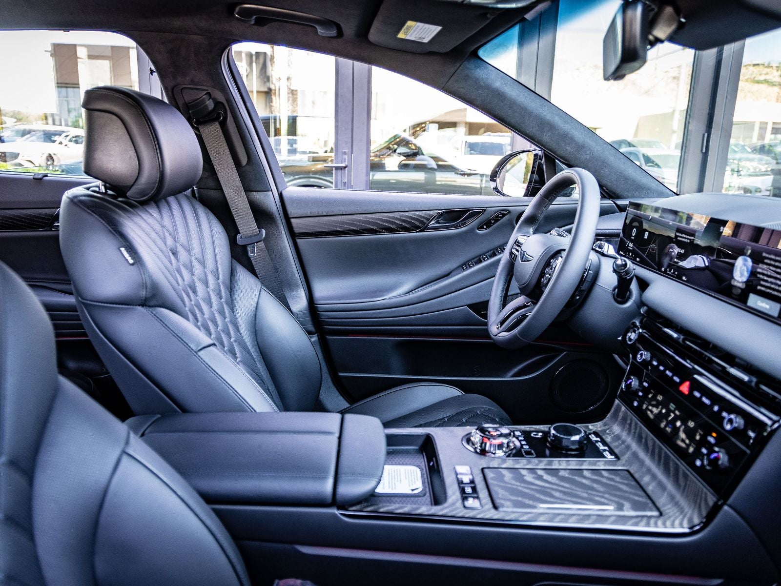 2027 Genesis G80 3.5T Prestige Black