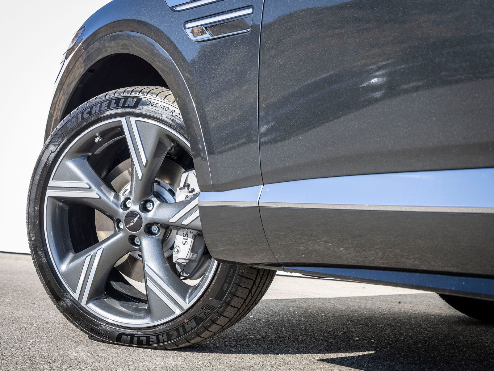 2027 Genesis GV80 2.5T Prestige