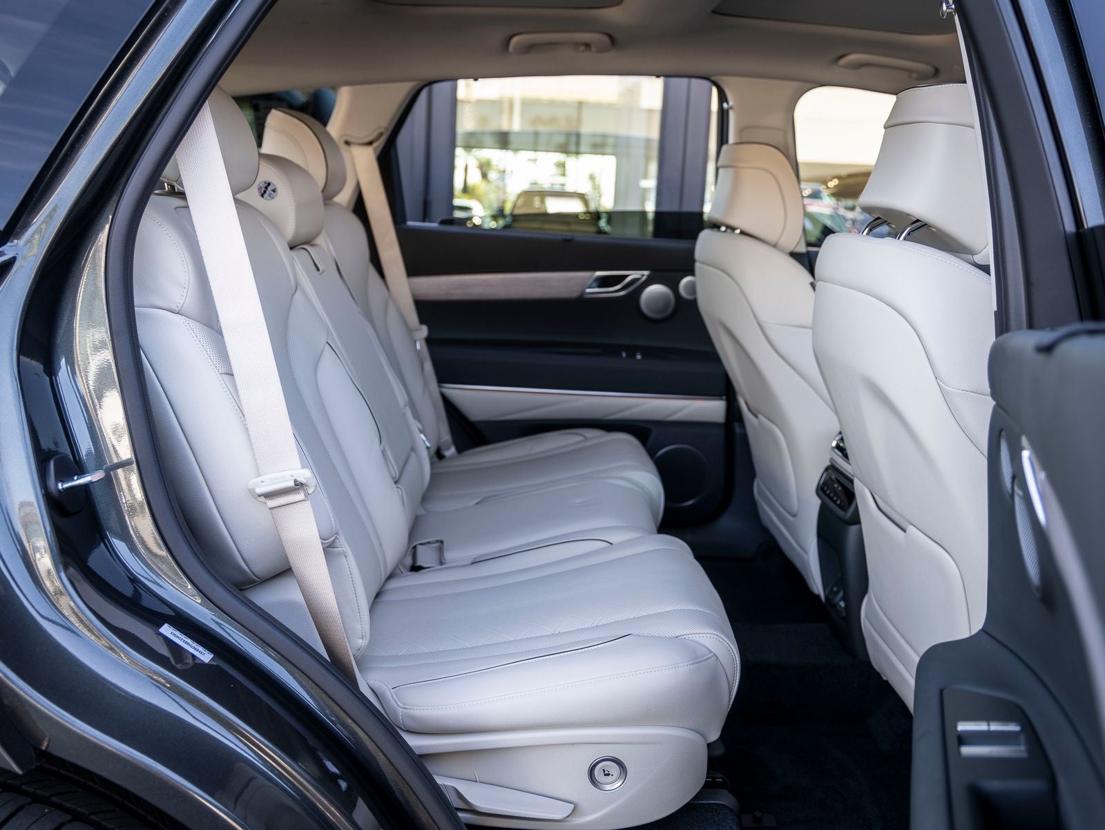 2027 Genesis GV80 2.5T Prestige