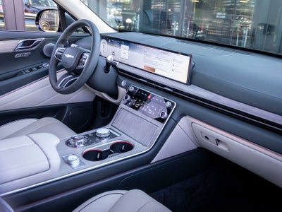 2027 Genesis GV80 2.5T Prestige