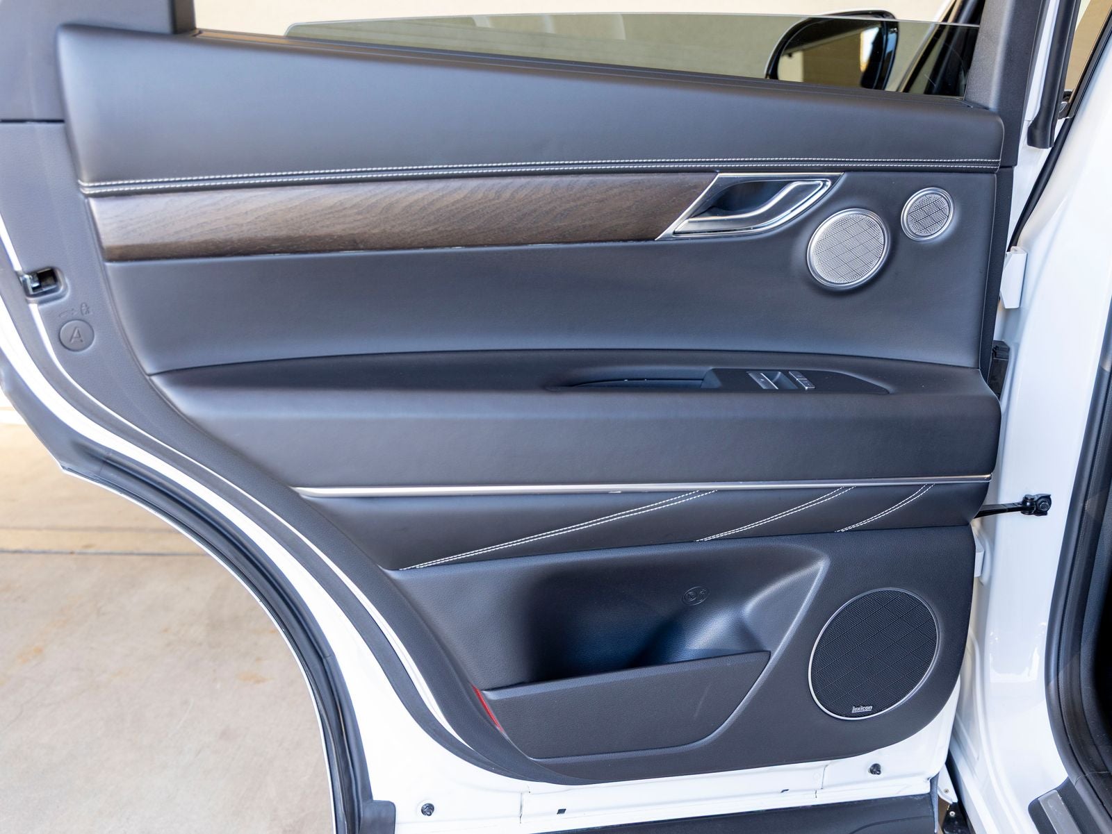 2023 Genesis GV80 3.5T Advanced +