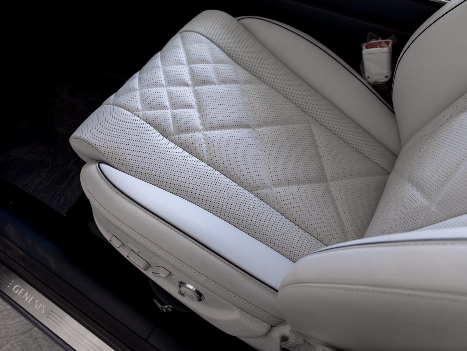 2027 Genesis GV80 3.5T Prestige