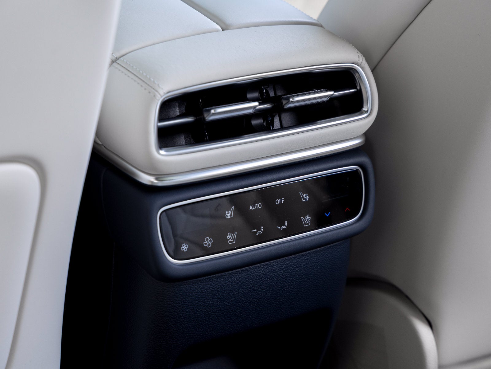 2027 Genesis GV80 3.5T Prestige