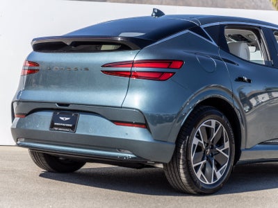2027 Genesis GV60 19"