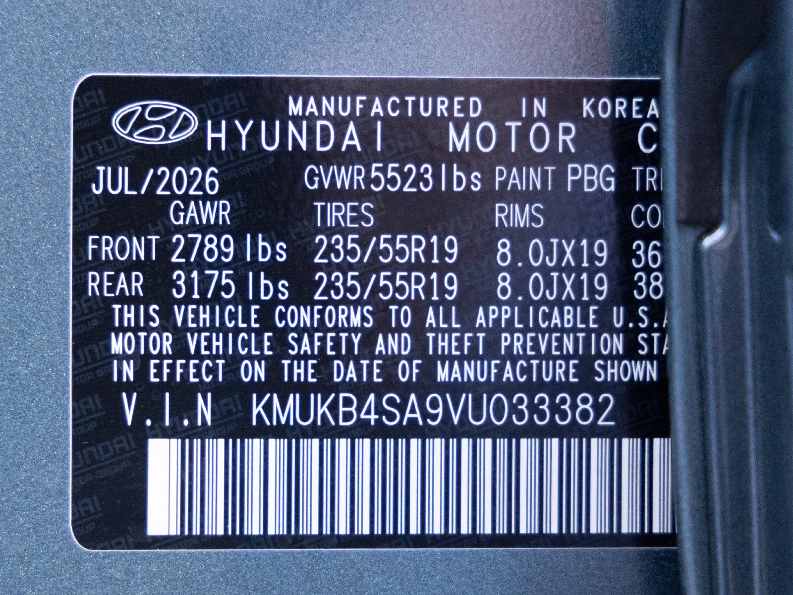 2027 Genesis GV60 19"