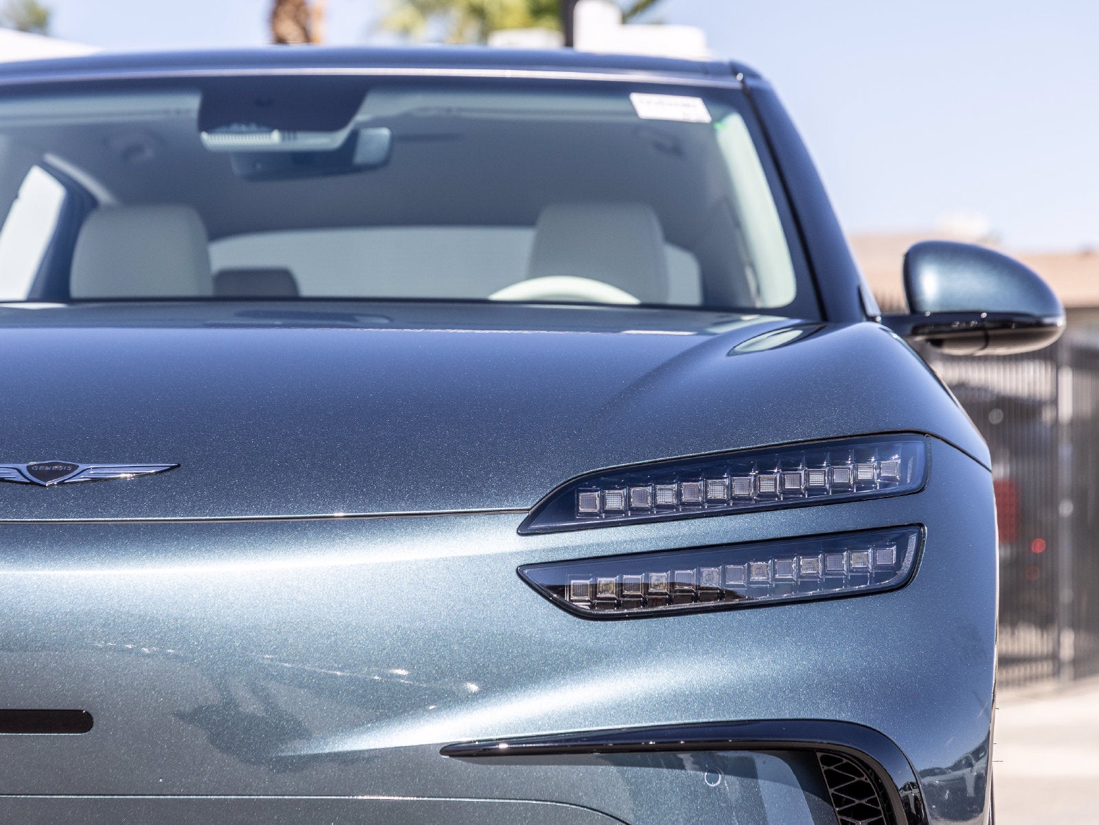 2027 Genesis GV60 19"