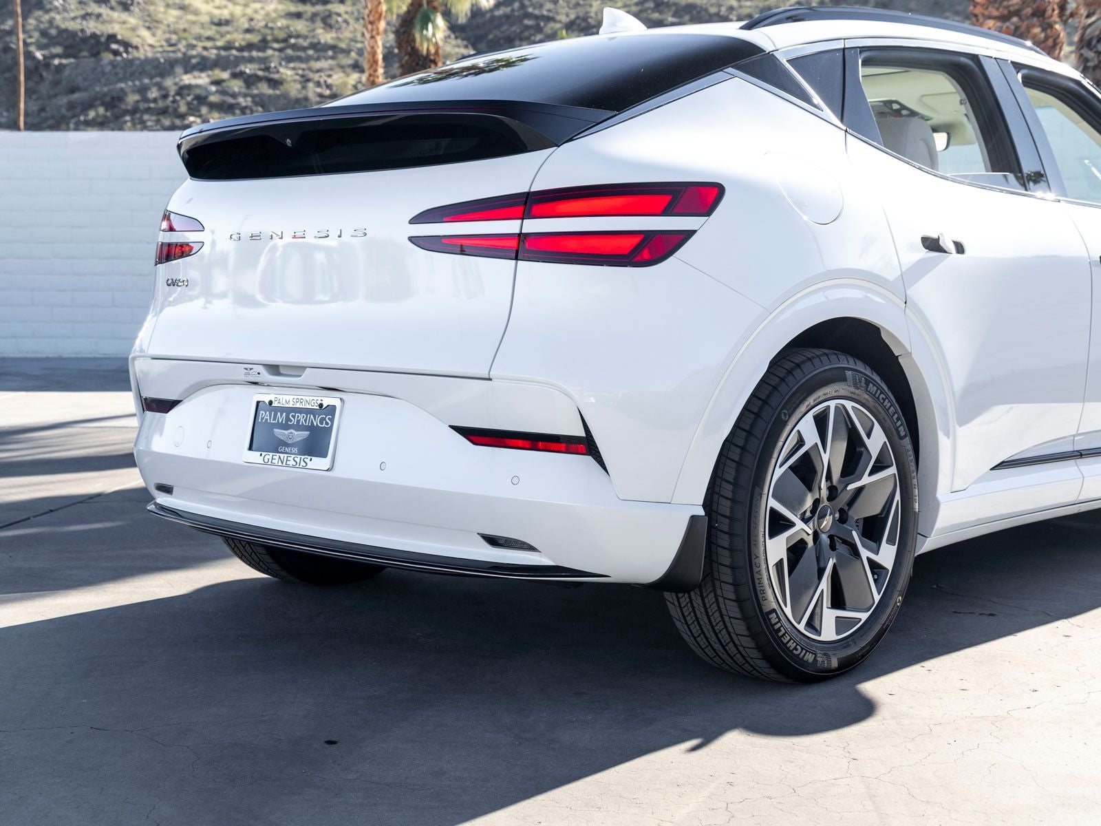 2026 Genesis GV60 19"