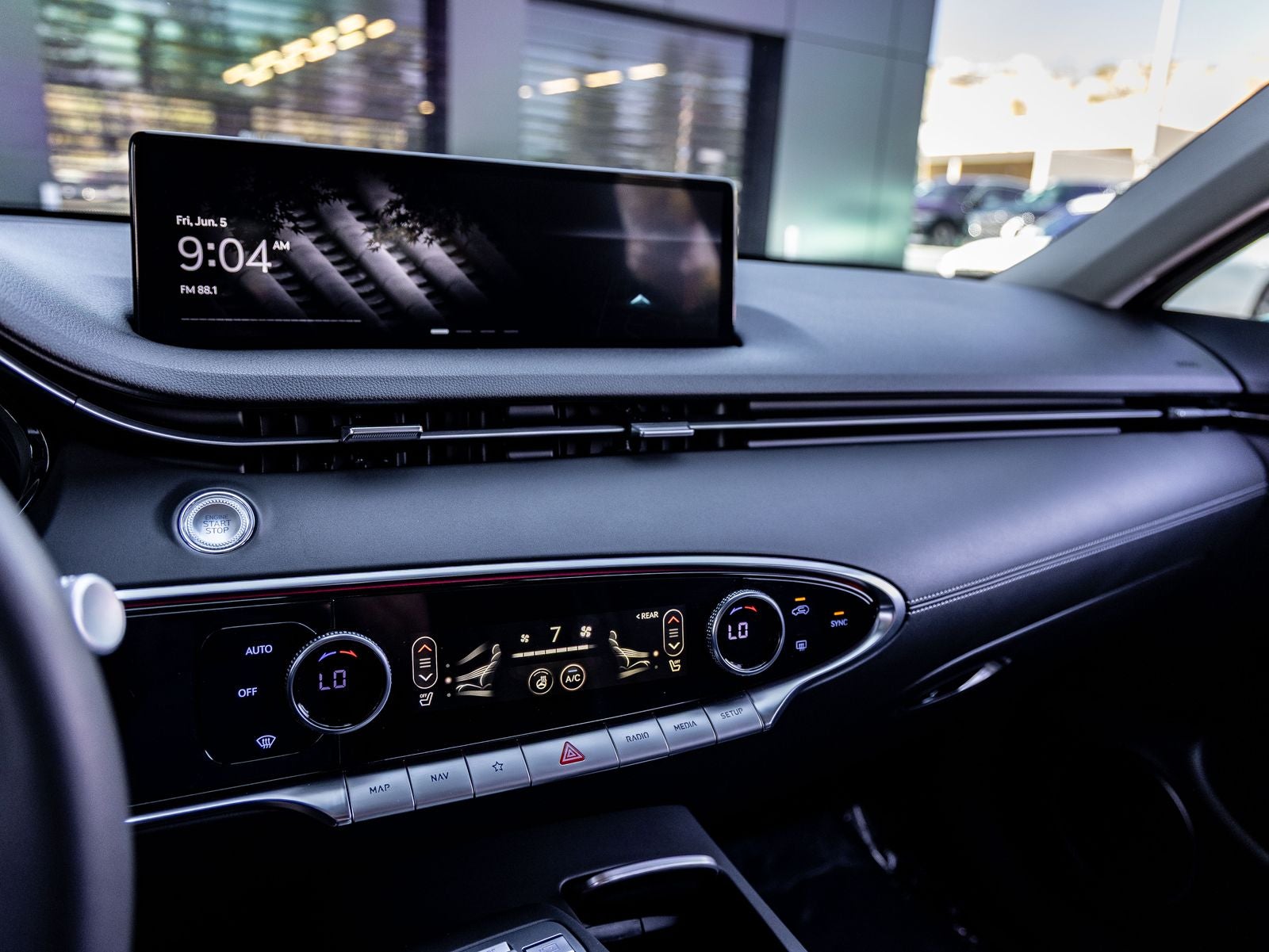 2025 Genesis GV70 2.5T Advanced