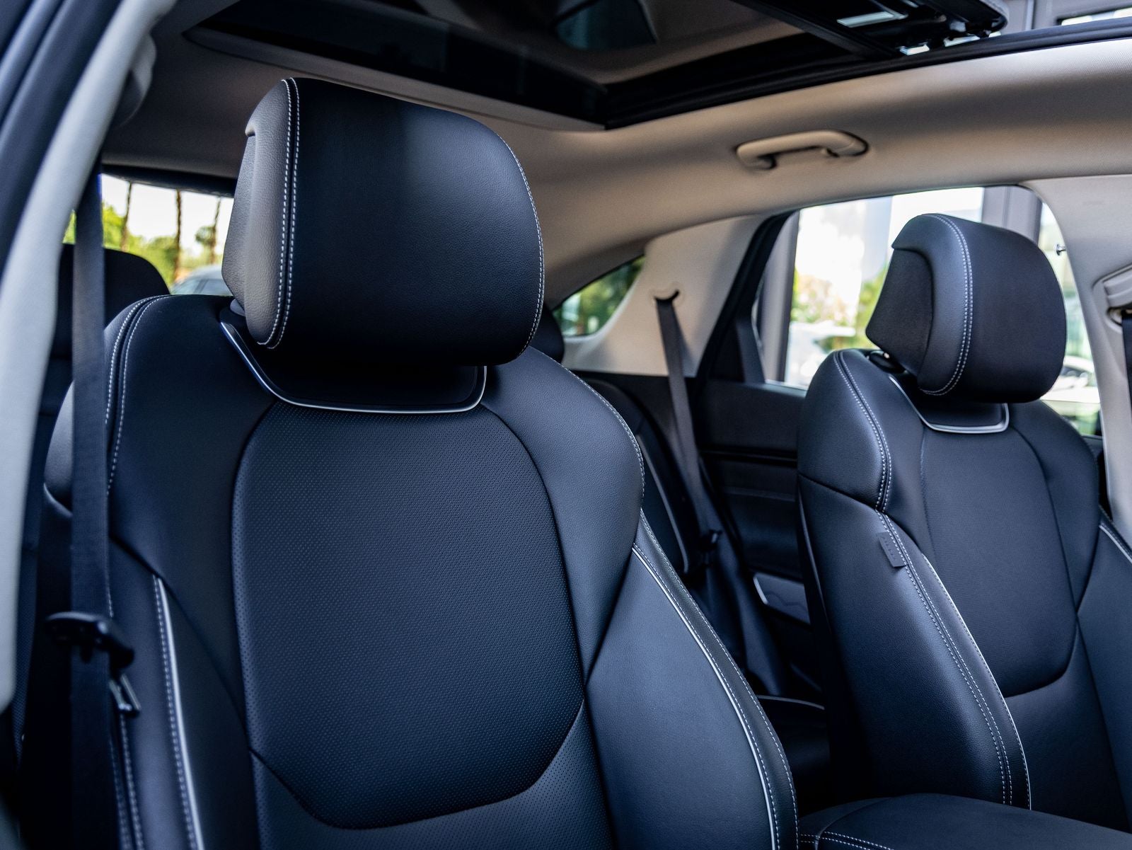2025 Genesis GV70 2.5T Advanced