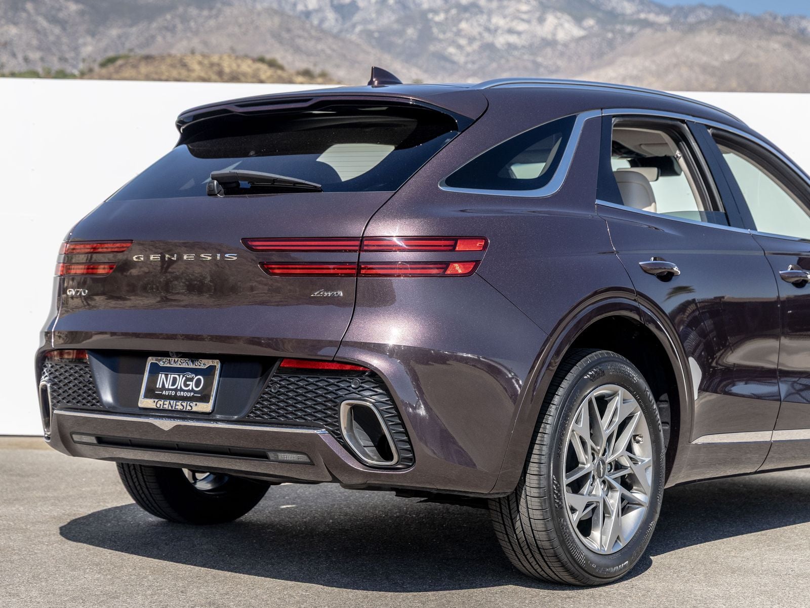 2022 Genesis GV70 2.5T
