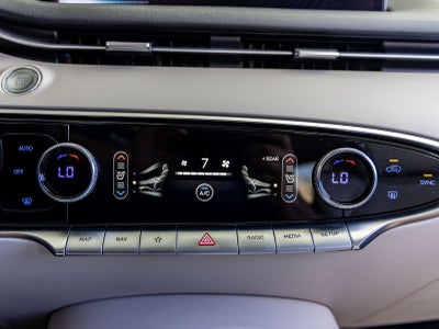 2022 Genesis GV70 2.5T