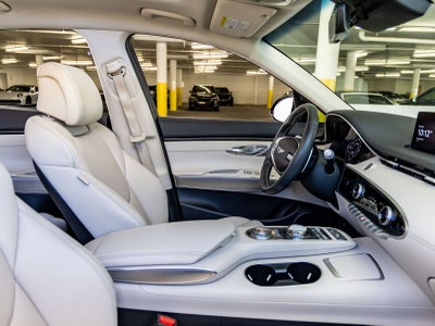 2022 Genesis GV70 2.5T