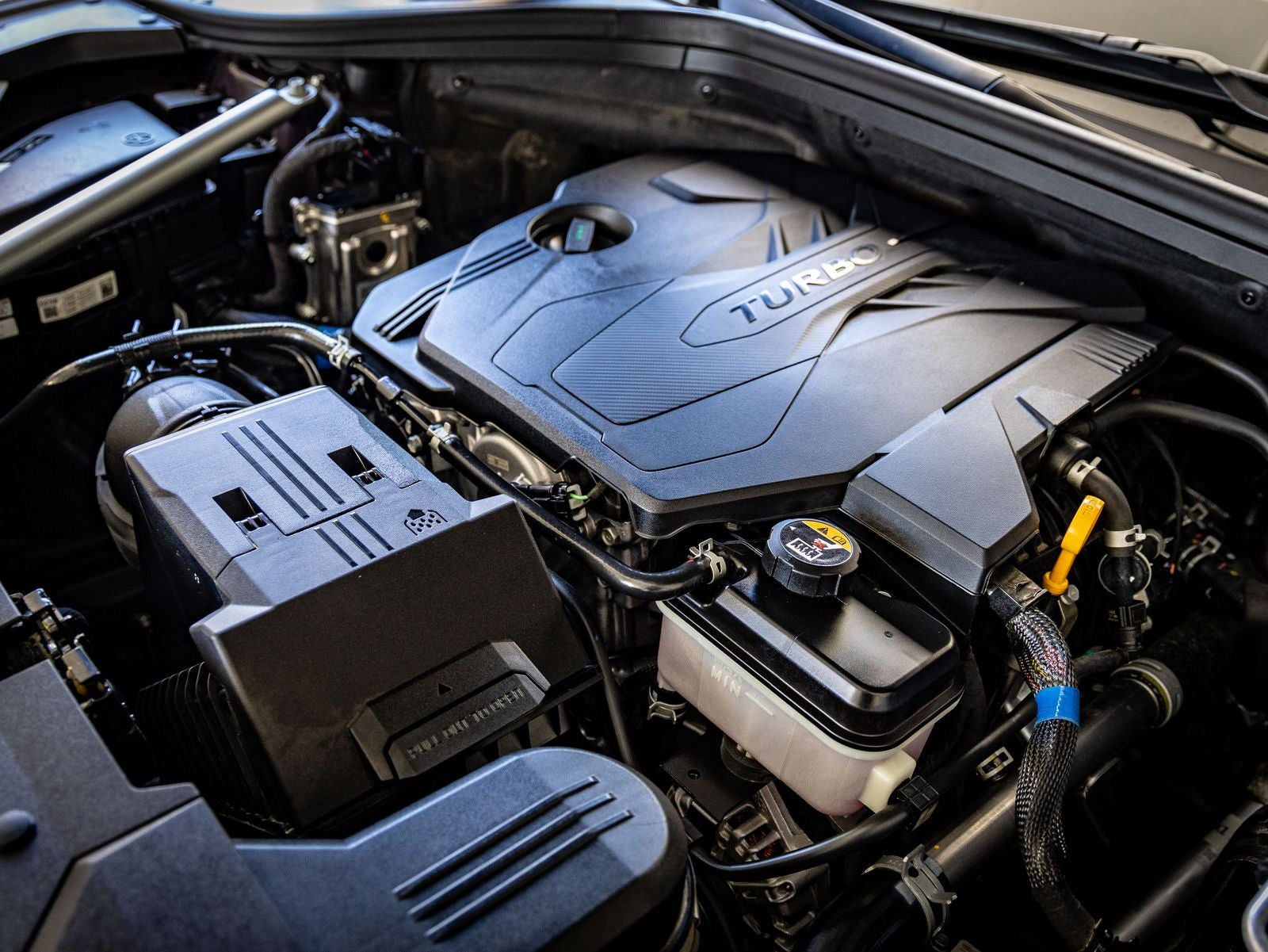 2022 Genesis GV70 2.5T