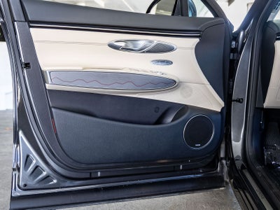 2023 Genesis GV70 2.5T Advanced