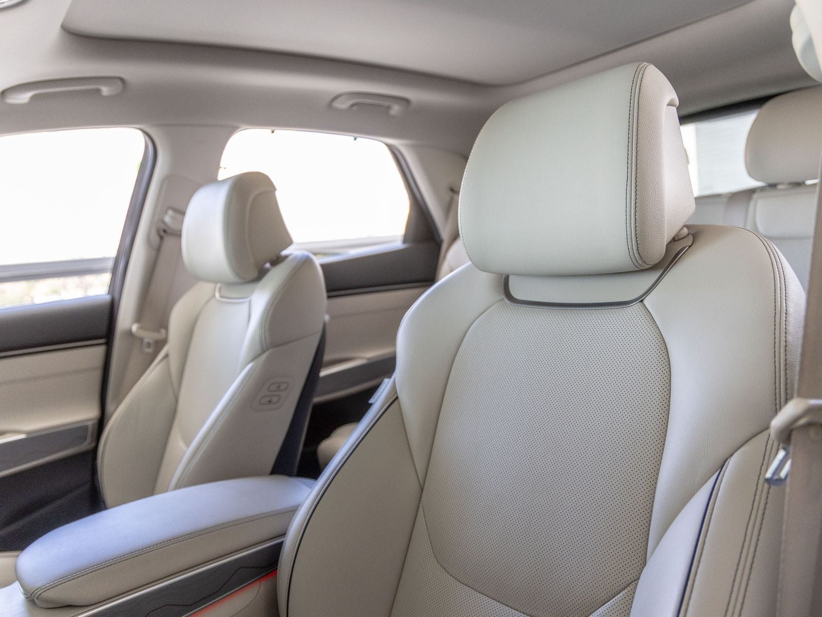2023 Genesis GV70 2.5T Advanced