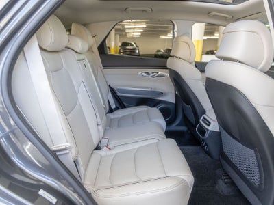 2023 Genesis GV70 2.5T Advanced