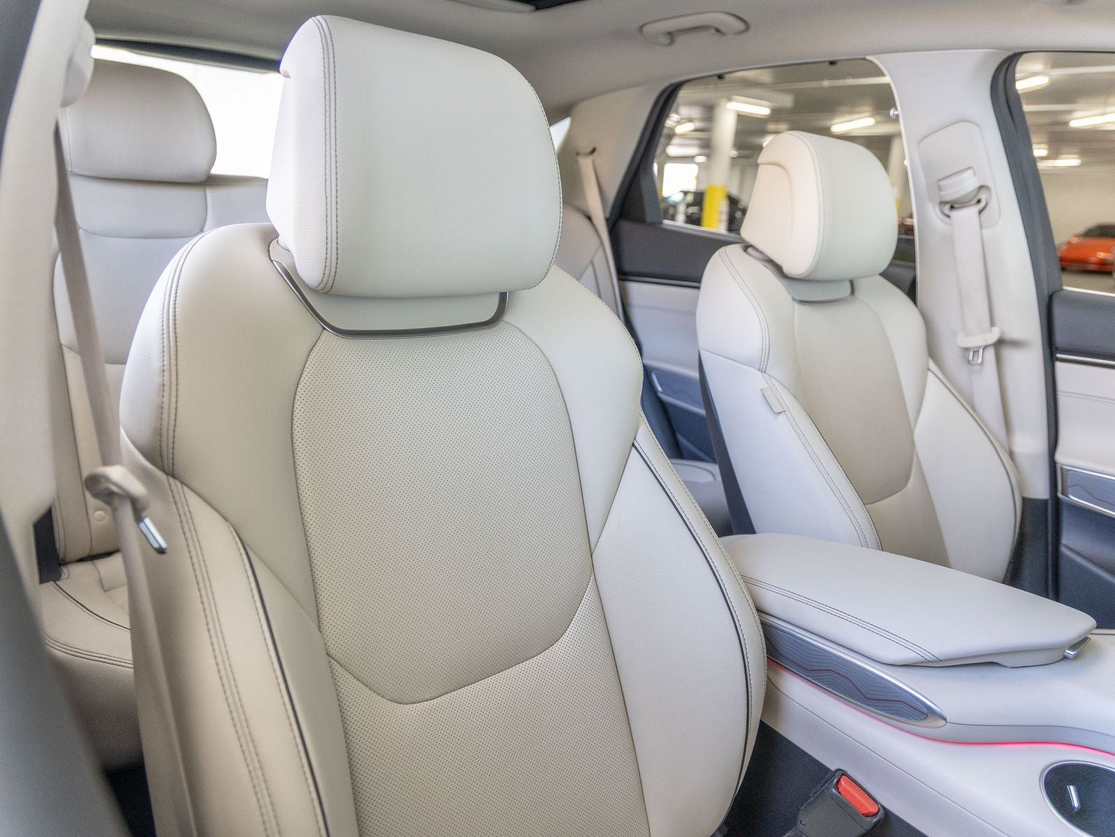 2023 Genesis GV70 2.5T Advanced