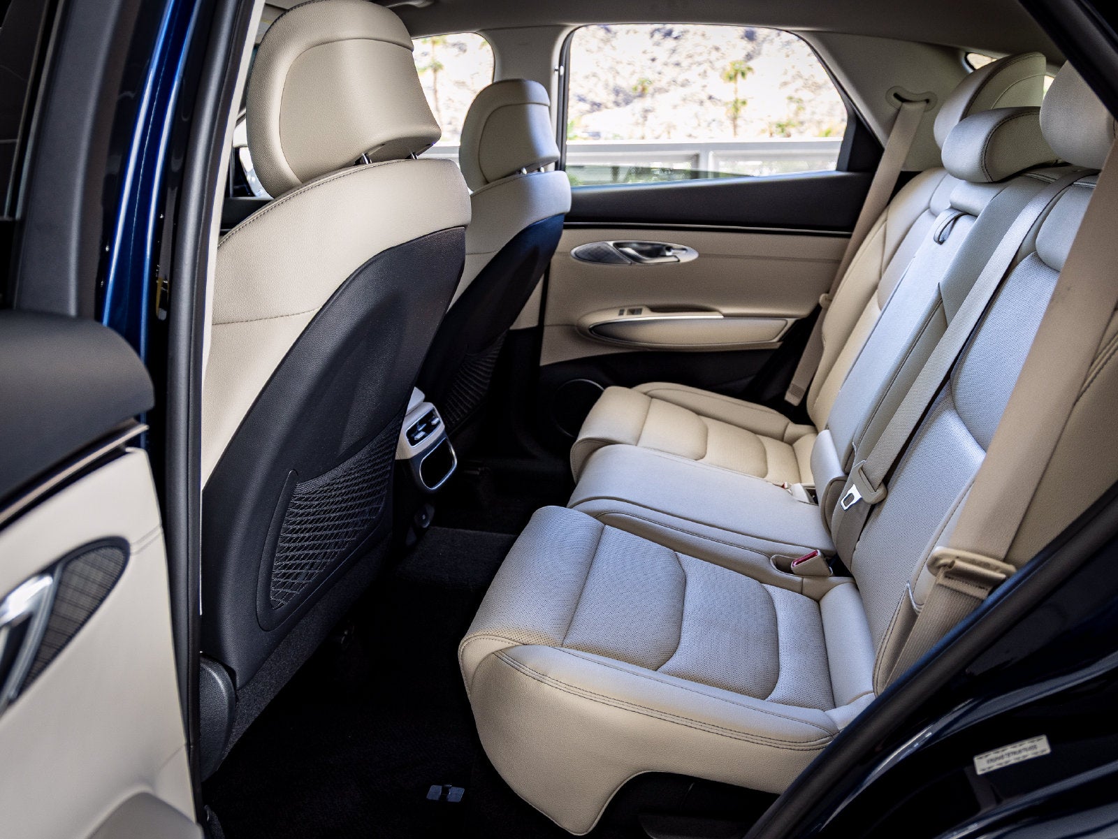 2022 Genesis GV70 2.5T