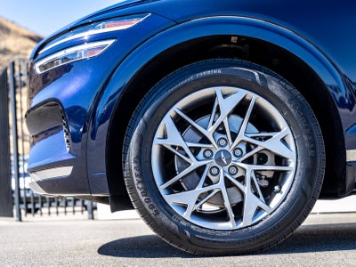 2022 Genesis GV70 2.5T