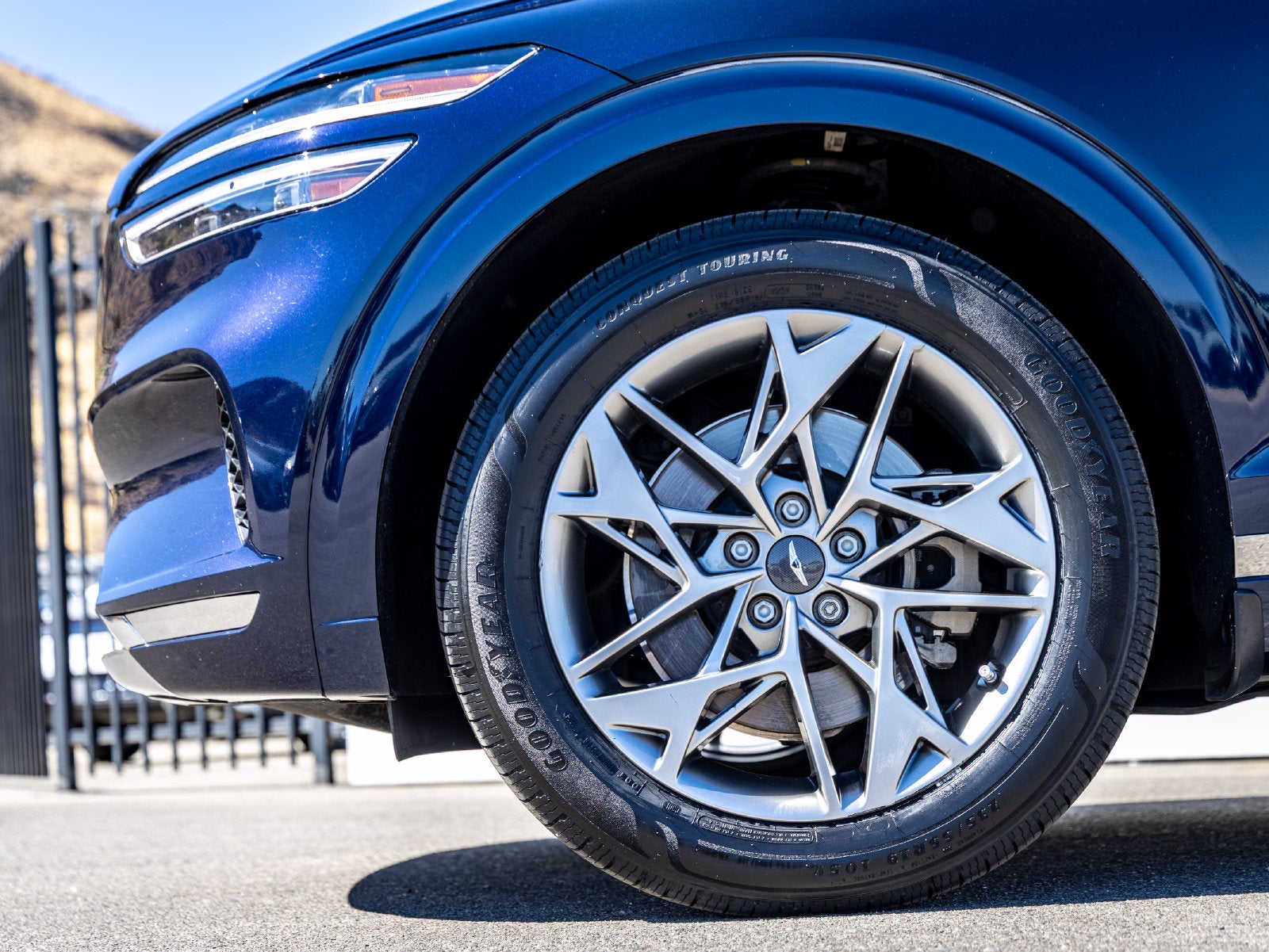 2022 Genesis GV70 2.5T