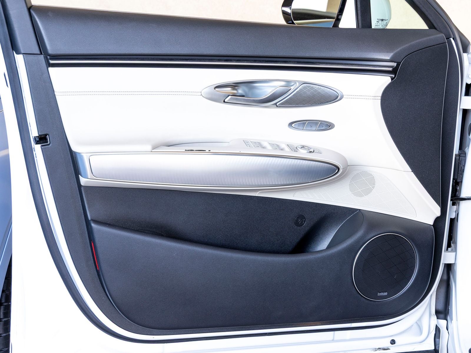 2022 Genesis GV70 2.5T Select