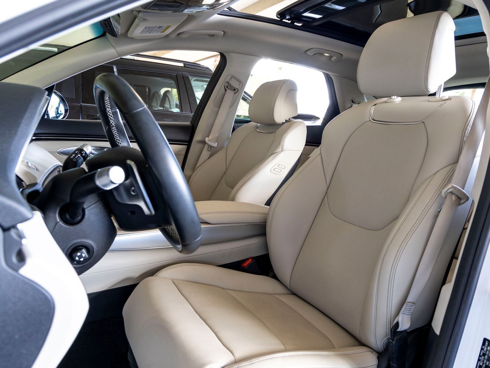 2022 Genesis GV70 2.5T Select