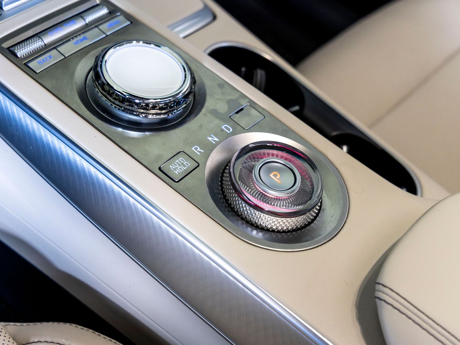 2022 Genesis GV70 2.5T Select