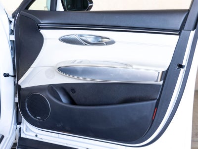 2022 Genesis GV70 2.5T Select