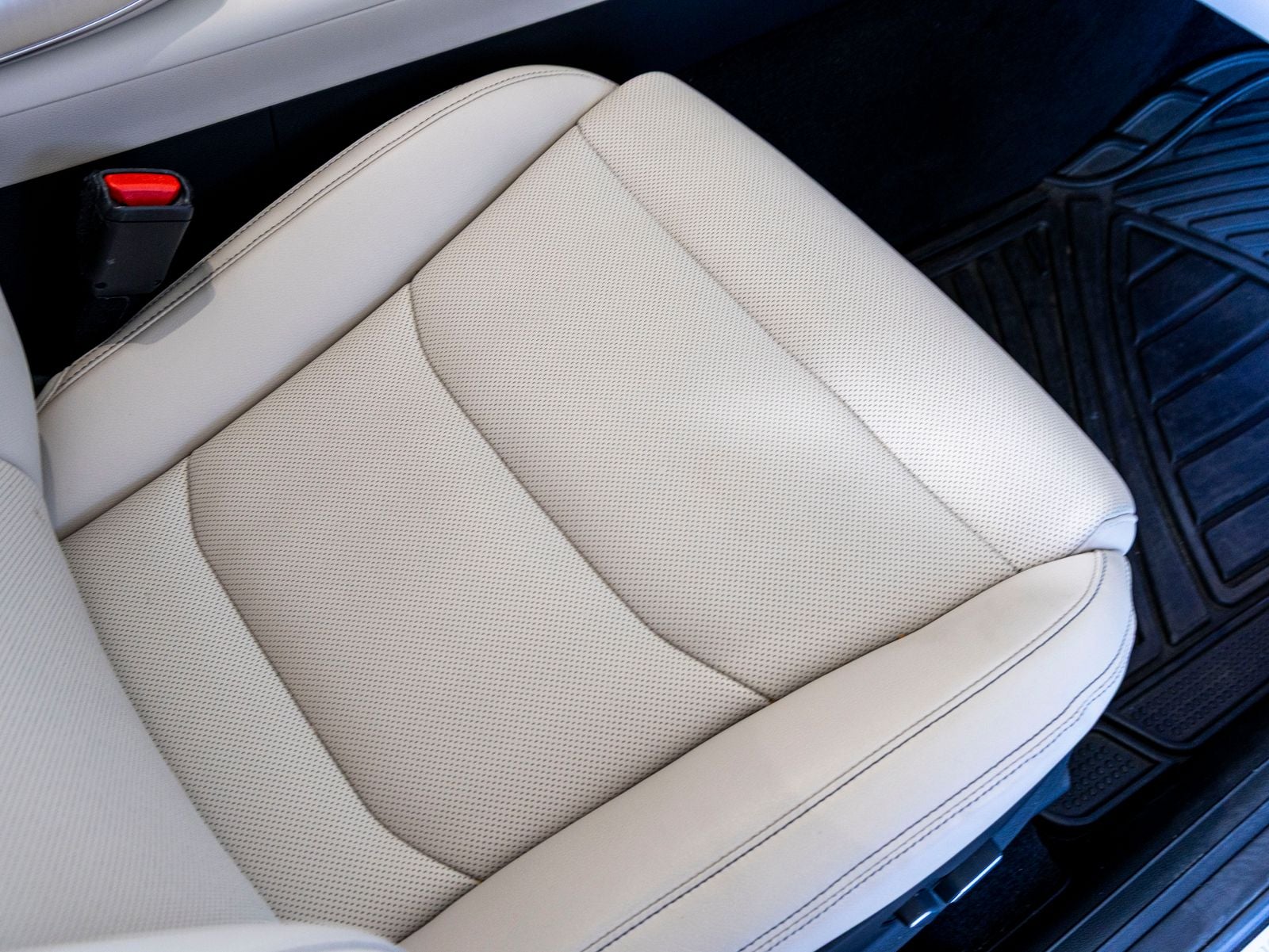 2022 Genesis GV70 2.5T Select