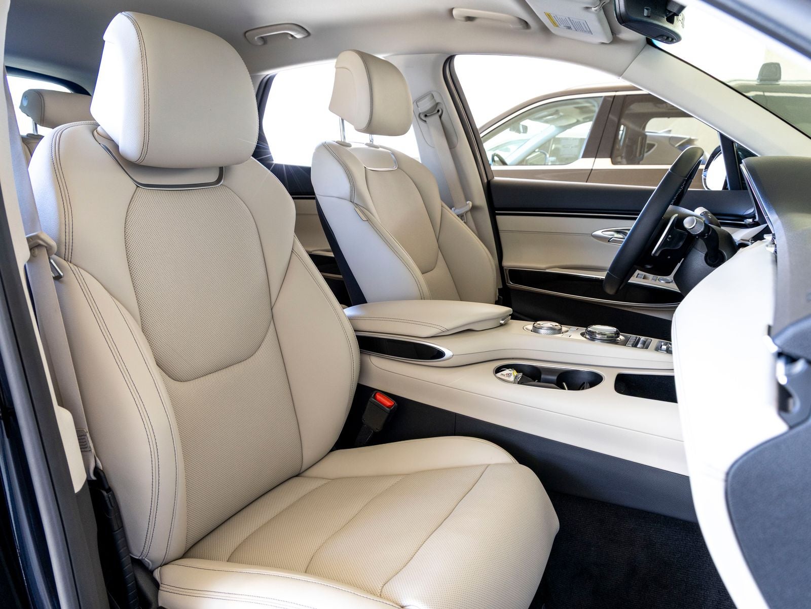 2023 Genesis GV70 2.5T