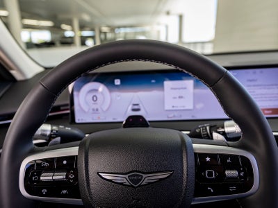 2027 Genesis GV70 2.5T Select