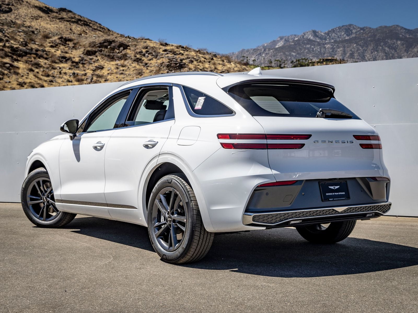 2027 Genesis GV70 2.5T Select