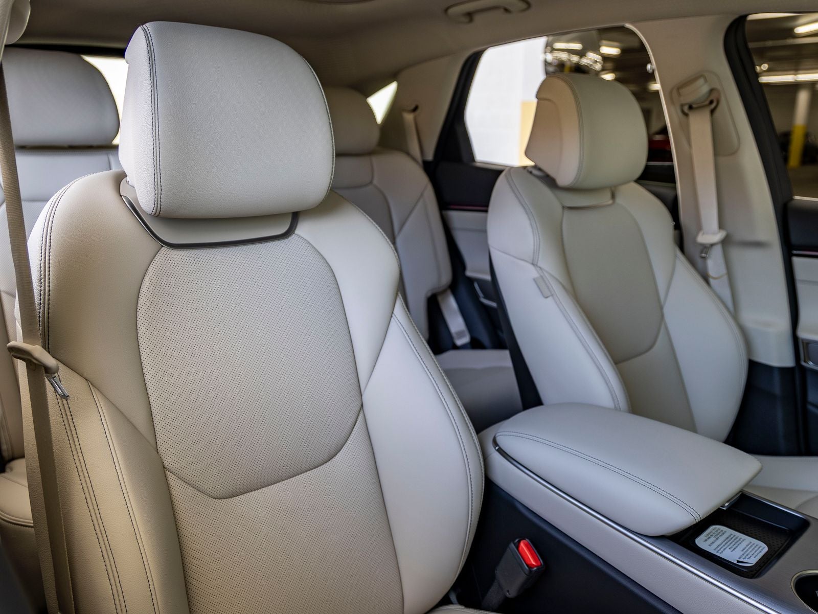 2027 Genesis GV70 2.5T Select