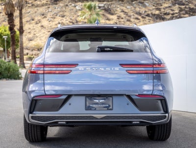 2027 Genesis GV70 2.5T Advanced