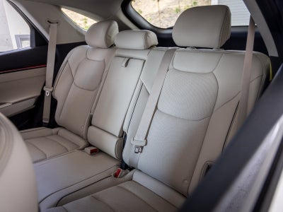 2027 Genesis GV70 2.5T Advanced
