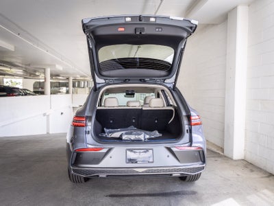 2027 Genesis GV70 2.5T Advanced