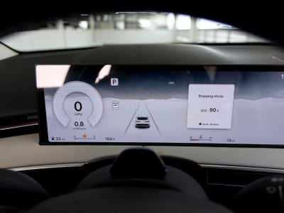 2027 Genesis GV70 2.5T Advanced