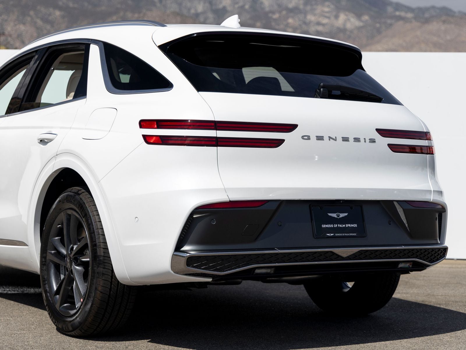 2027 Genesis GV70 2.5T Advanced