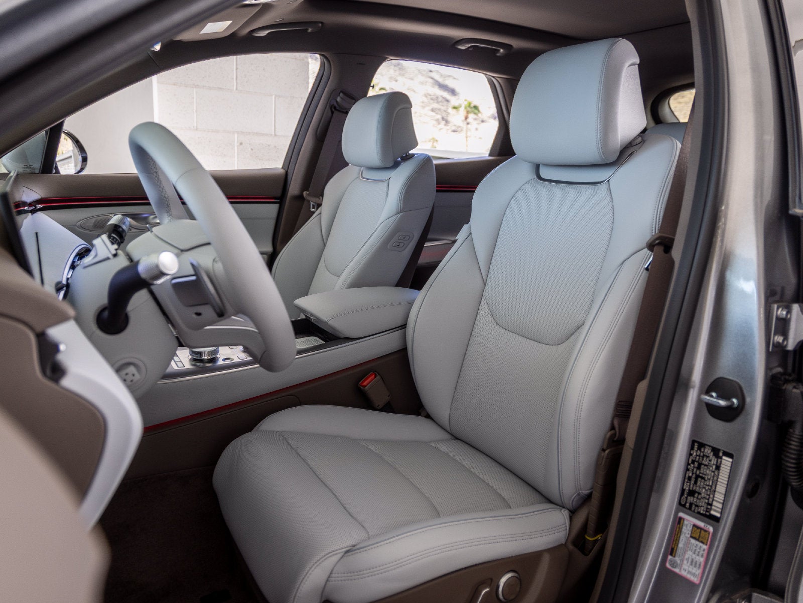 2027 Genesis GV70 2.5T Advanced