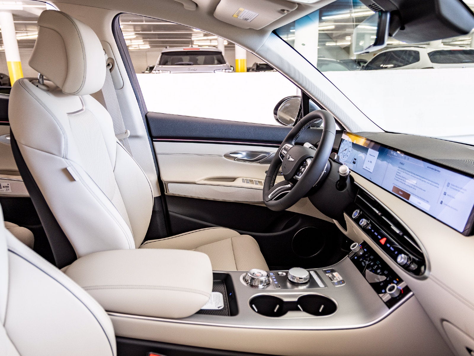2027 Genesis GV70 2.5T Advanced