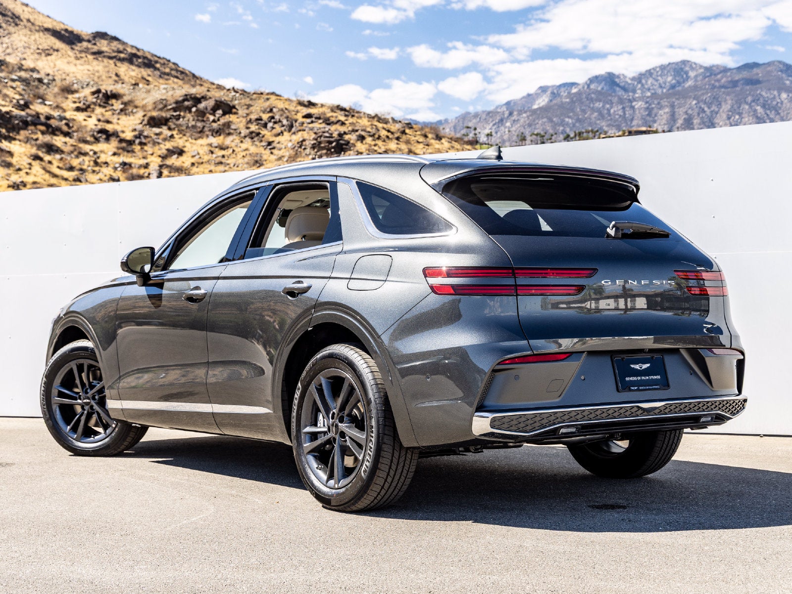 2027 Genesis GV70 2.5T Advanced