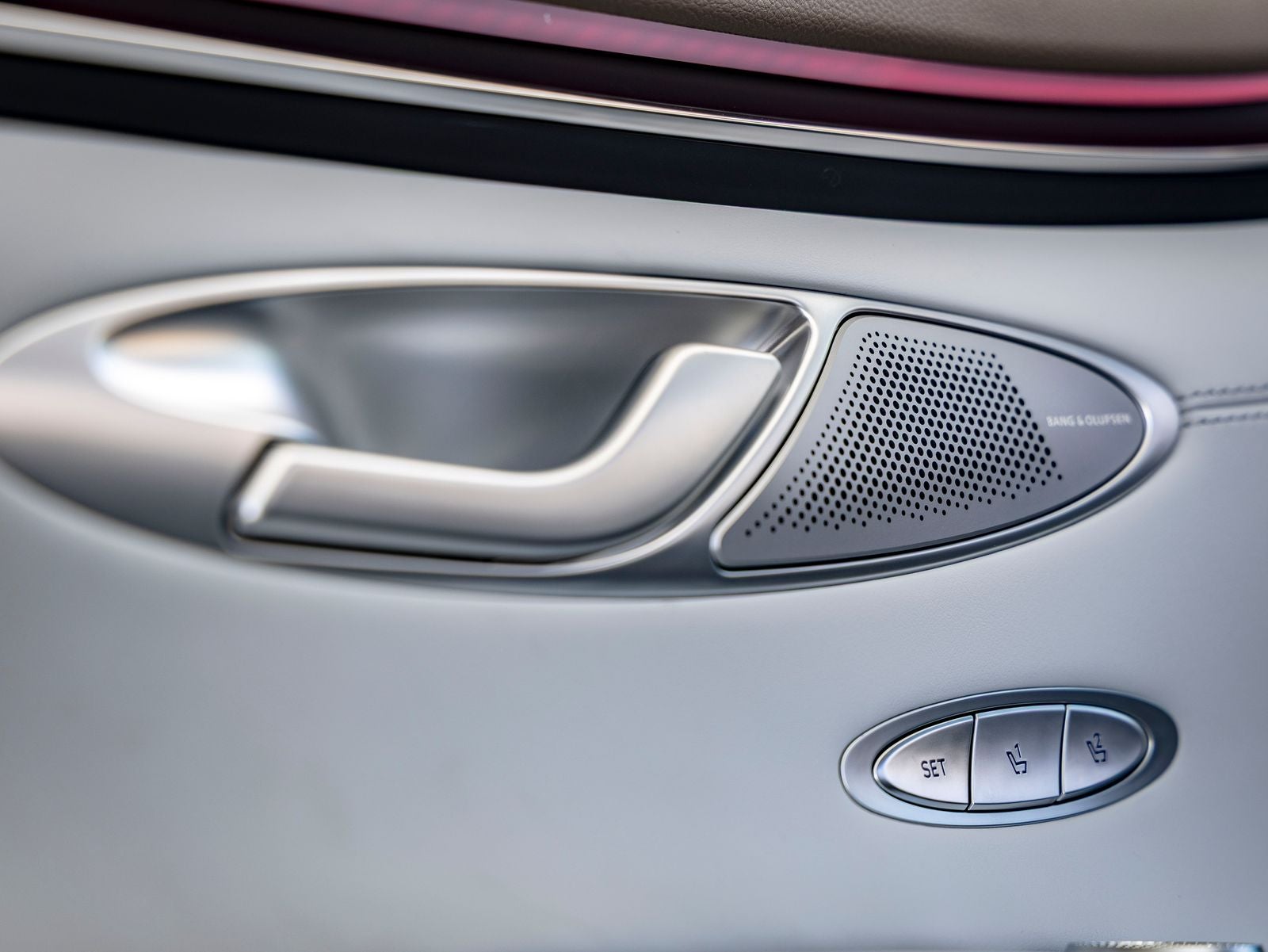 2027 Genesis GV70 2.5T Advanced