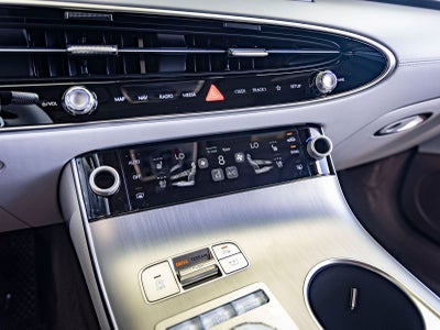 2027 Genesis GV70 2.5T Advanced