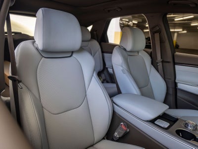 2027 Genesis GV70 2.5T Advanced
