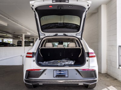 2027 Genesis GV70 2.5T Advanced